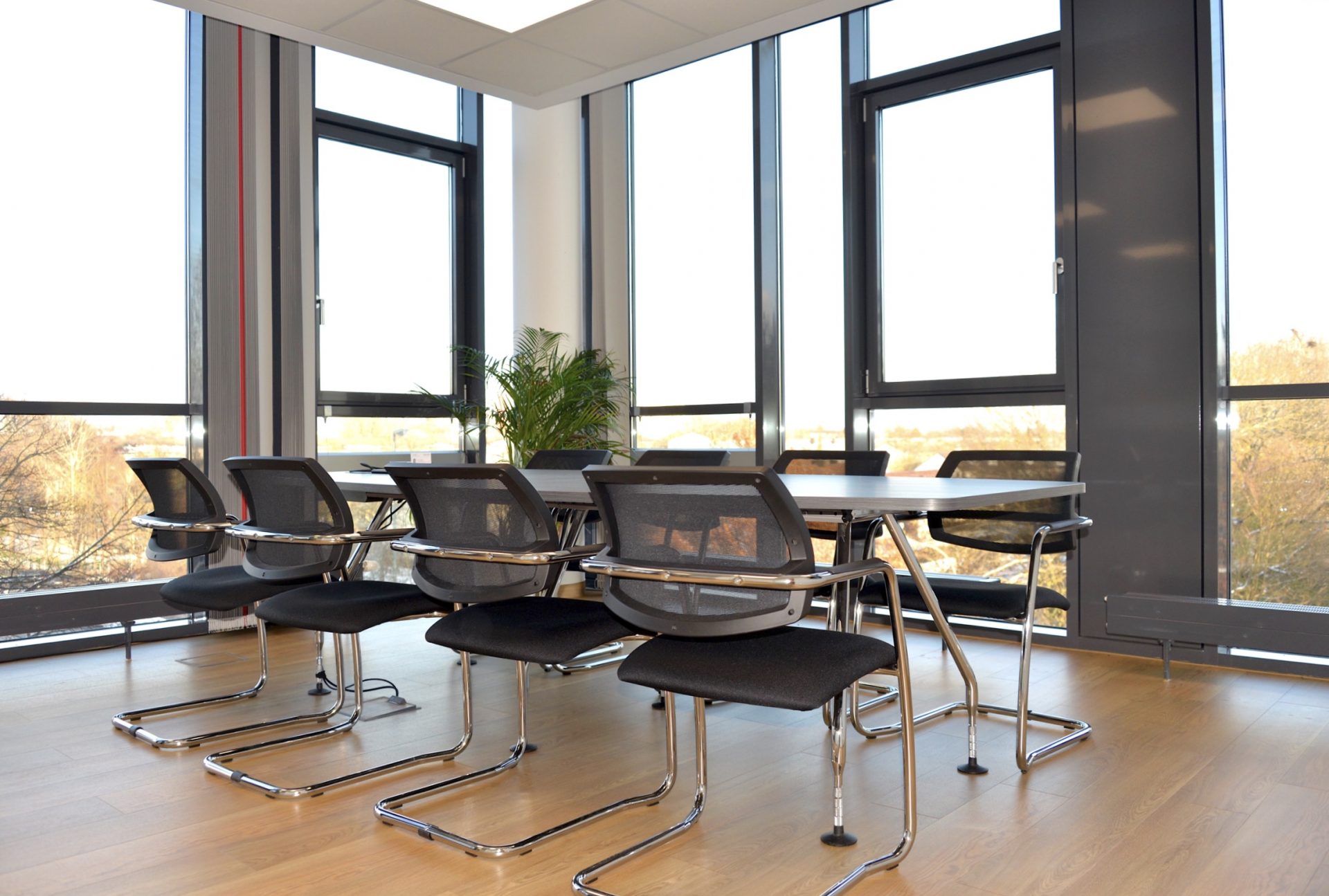 Hirschberg-Immobilien-Buero-mit-Prestige-im-prominenten-Tower-Dachau-Beitragsbild