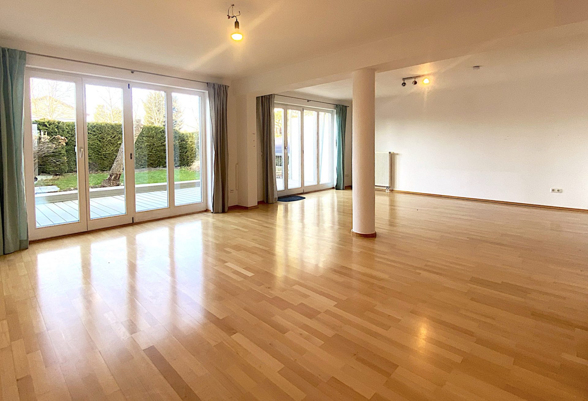 Richtig viel Platz für Familie & Home Office im "Haus im Haus" mit